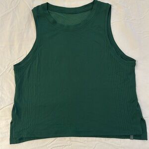 Lululemon Train to be Tank size 6